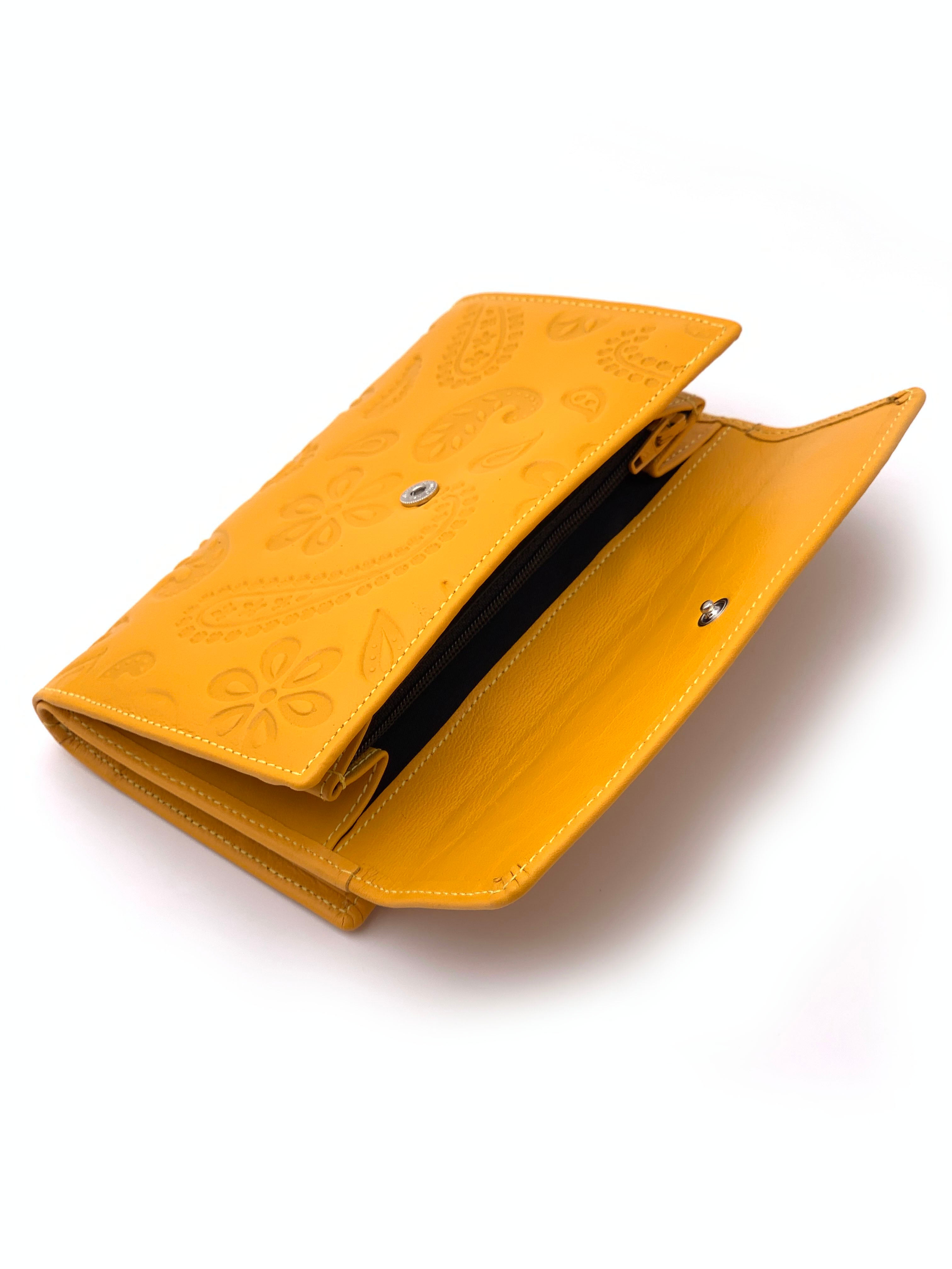 Billetero Piel Amarillo fabricado en Ubrique